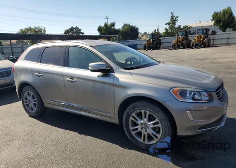 2015 Volvo Xc60 T5 Premier+ из США, поврежденный, VIN YV426MDC0F2601549